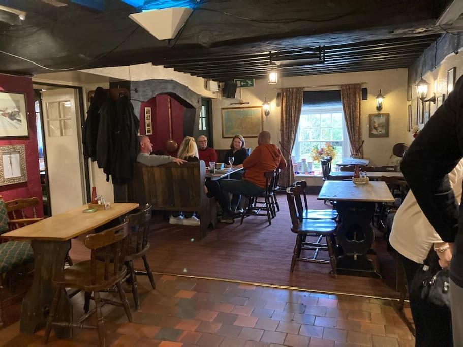 Lovely Peaceful 2 Bed Cottage Llandderfel エクステリア 写真