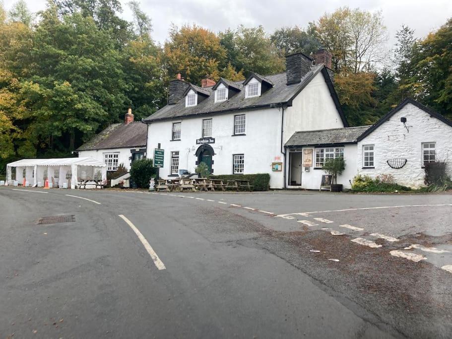 Lovely Peaceful 2 Bed Cottage Llandderfel エクステリア 写真